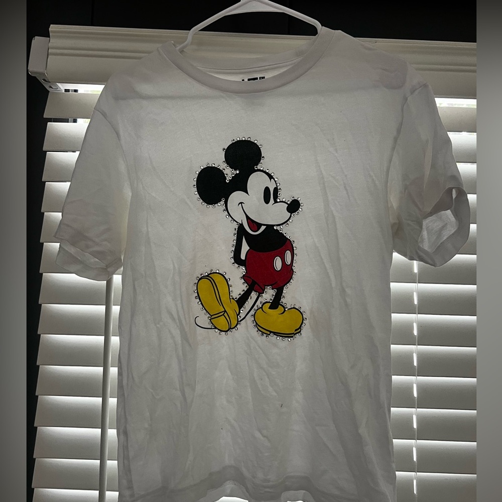 Disney White T-Shirt by Uniqlo